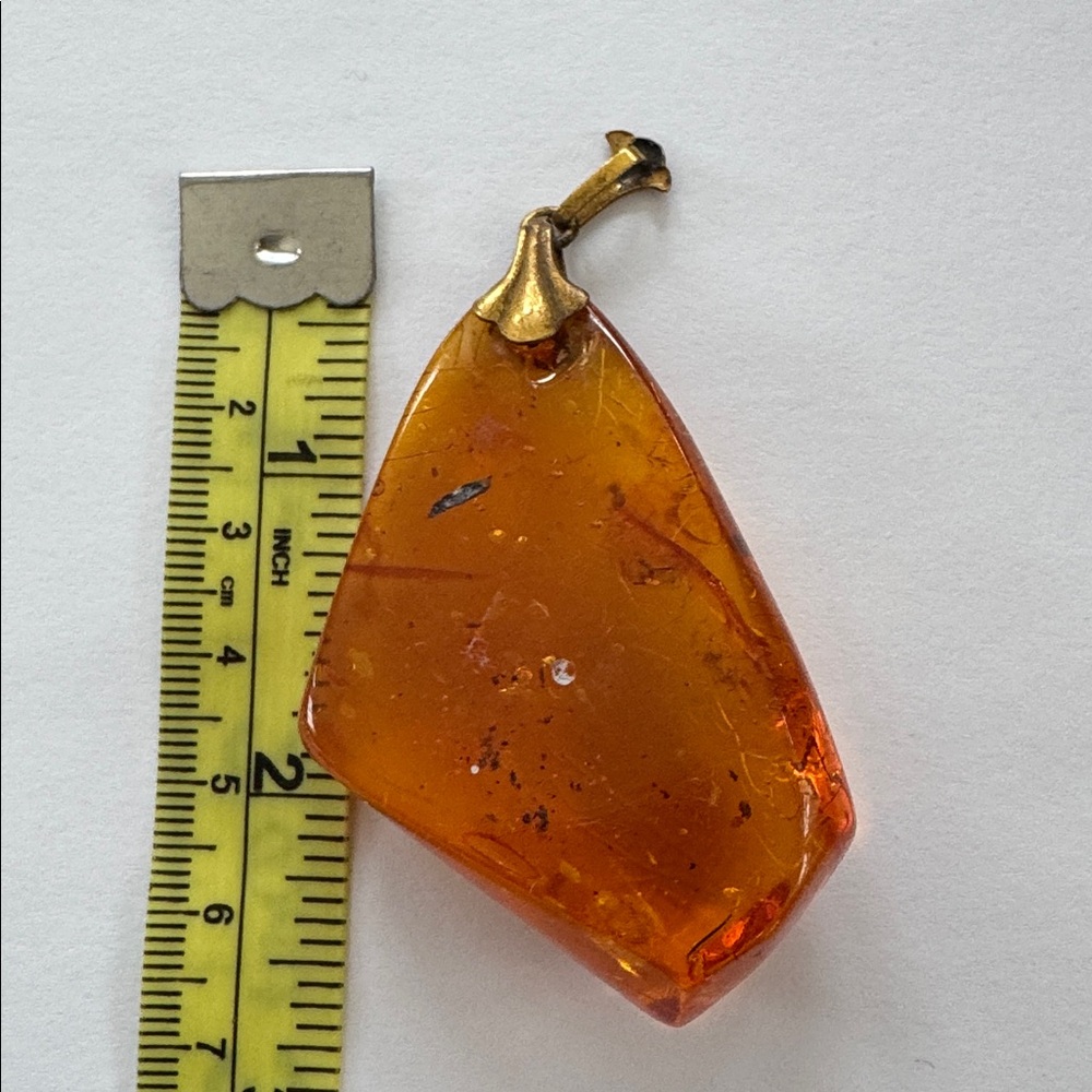 Amber Pendant - Picture 2 of 3